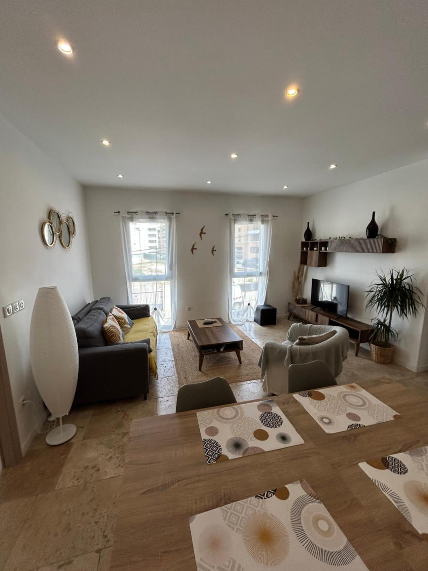 Appartement T3 Dans Maison Neuve 7 Couchages La Seyne-sur-Mer Buitenkant foto